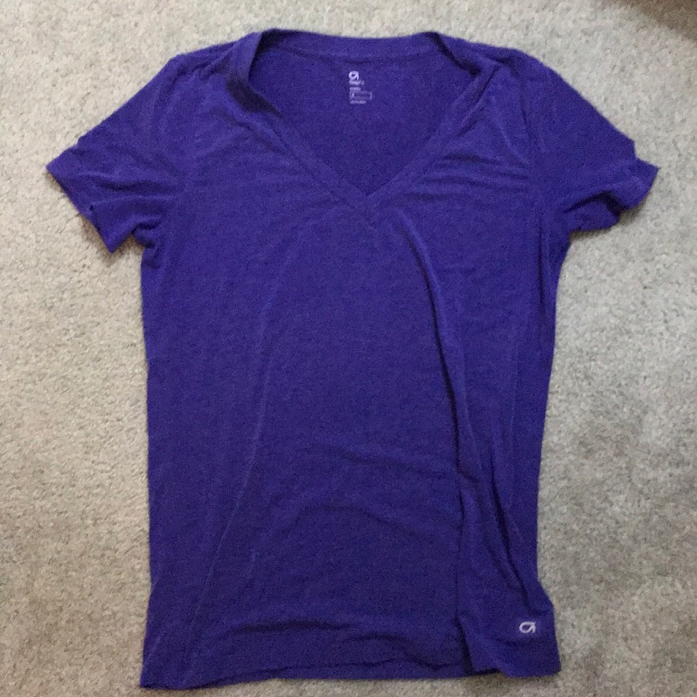 Gapfit breathe v-neck tee